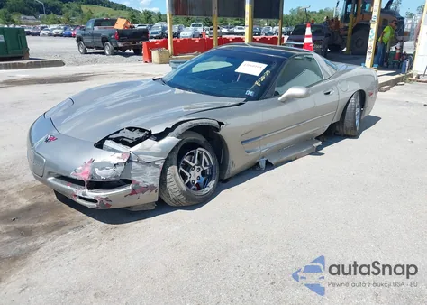 1998 Chevrolet Corvette z USA, uszkodzony, nr VIN 1G1YY22G2W5123045